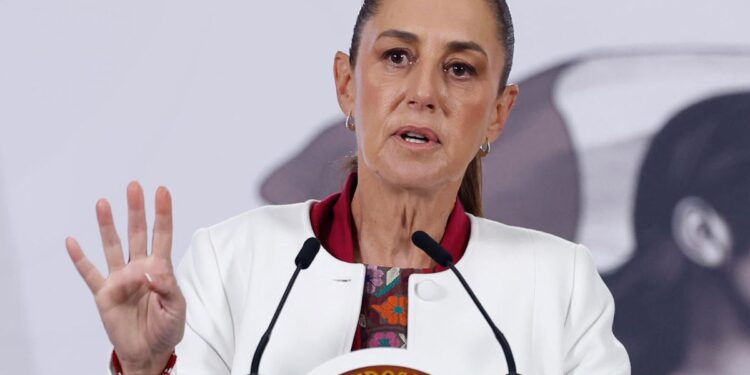 Tras abatimiento de “El Mencho”, se registran 7 bloqueos; Sheinbaum promete limpiar carreteras hoy