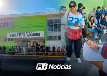 Estudiantes de Mazatlán aguardan la llegada de la Presidenta para la entrega de becas