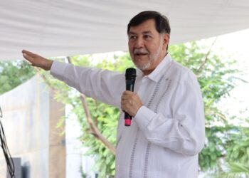 IEM sanciona a Noroña por hostigamiento a Grecia Quiroz