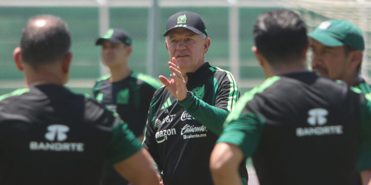 México mantiene su partido contra Islandia pese a violencia por muerte del ‘Mencho’