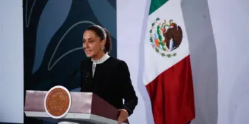 Sheinbaum presenta últimos detalles del tren ‘El Insurgente’ que hoy inaugura