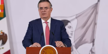 México va por la modernización del transporte de carga: claves del programa anunciado por Ebrard