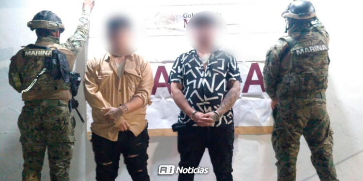 Marina detiene a dos hombres armados y libera a persona privada de la libertad en Mazatlán