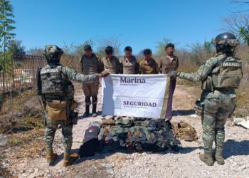 Marina detiene a nueve hombres con armas largas, equipo táctivo en Mazatlán