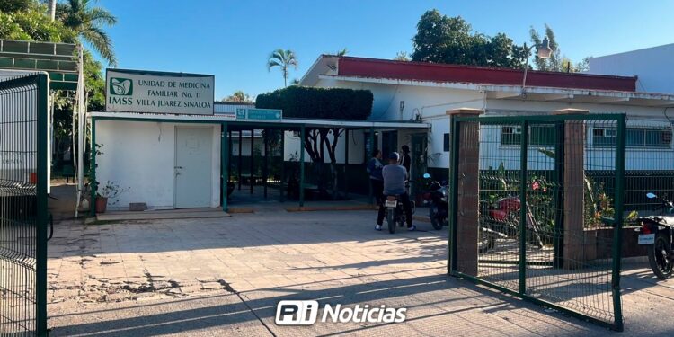 Mujer herida de bala llega a clínica del IMSS en Villa Juárez, Navolato