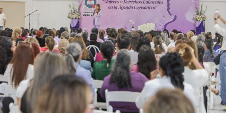 No habrá transformación ni bienestar si no fortalecemos los derechos de las trabajadoras: Tere Guerra