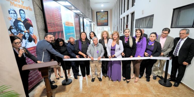Inauguran en el Corredor Cultura del Congreso del Estado la exposición “Mujeres en el Muro de Honor: Legado y Memoria”