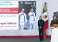 IMSS e ISSSTE lanzan convocatoria para reclutar a médicos especialistas: Estos son los estados de contratación e incentivos