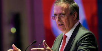 México anuncia posible reunión con China por aranceles y otros temas comerciales