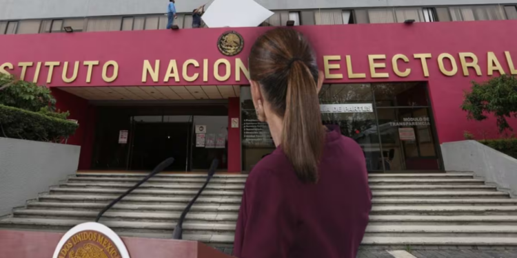 ¿Por qué Sheinbaum consideraría posponer hasta 2028 la elección judicial y su revocación de mandato?