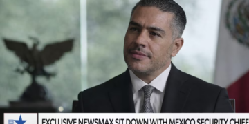 Muerte de El Mencho proyecta a Harfuch en televisión de EEUU: Así fue la presentación del secretario