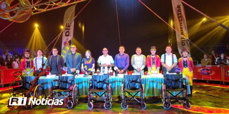 Circo Atayde Hermanos dona 10 sillas de ruedas a DIF Bienestar Culiacán