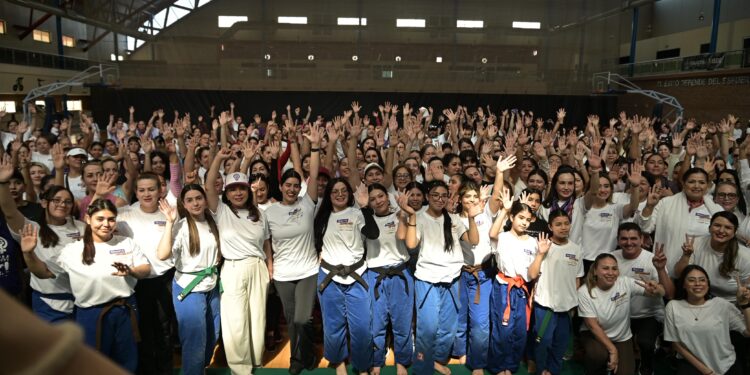 Las mujeres son fuerza que transforma y ejemplo de resiliencia: Ana Chiquete Elizalde