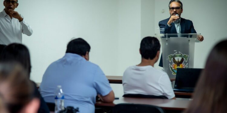 ¡Certifícate mientras estudias! La UAS revoluciona su modelo educativo con el Taller de Microcredencialización; validará habilidades profesionales