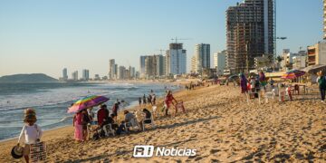 SECTUR proyecta derrama económica en Mazatlán de 1,300 mdp durante Semana Santa