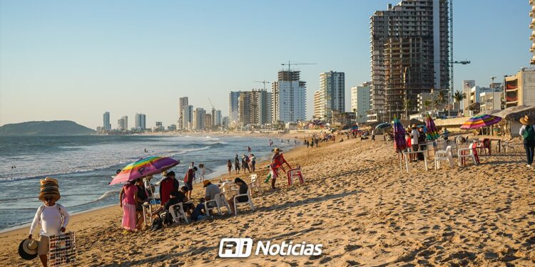 SECTUR proyecta derrama económica en Mazatlán de 1,300 mdp durante Semana Santa