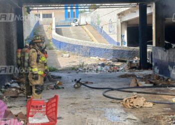 Se registra incendio en antigua tienda del ISSSTE en Mazatlán