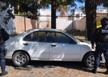 Asegura Grupo Institucional dos vehículos con reporte de robo en Culiacán