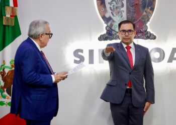 Gobernador Rocha tomó protesta al general Sinuhé Téllez López como nuevo secretario de Seguridad Pública