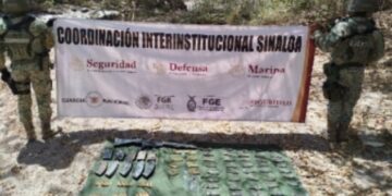 En Escuinapa, el Grupo Interinstitucional asegura un campamento, armas largas, cargadores y cartuchos