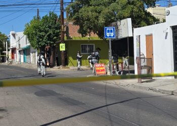 Ejecutan a balazos a dos hombres en la colonia Tierra Blanca, en Culiacán