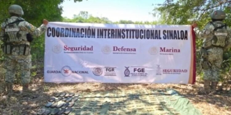 Grupo Interinstirucional asegura cargadores y cartuchos en Escuinapa