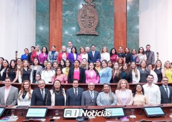 Histórico inicio del primer Parlamento de Mujeres en el Congreso de Sinaloa