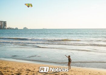 Playas de Mazatlán son seguras para vacacionistas, asegura alcaldesa