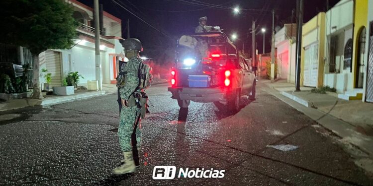 Hombre resulta herido tras balacera en Aguaruto