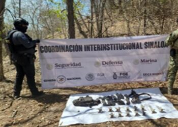 Fuerzas federales aseguran armas, explosivos y equipo táctico en Mazatlán