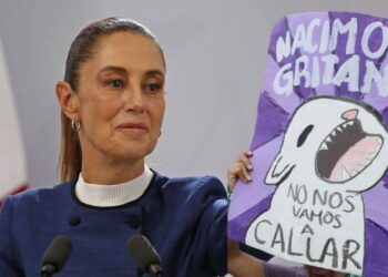 Sheinbaum dice que la derecha no es compatible con el feminismo: La ve como privilegio y mercancía, afirmó