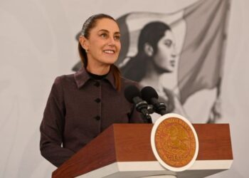 Se analizaría disminuir IEPS: Claudia Sheinbaum