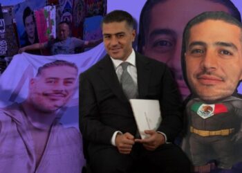 El furor por Omar García Harfuch va de mantas y toallas a muñecos de acción que rompen récords de ventas