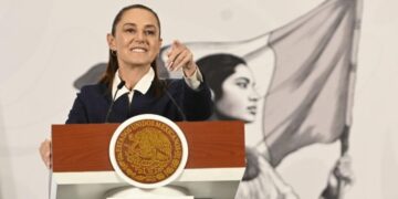 “Un absurdo” que persona sujeta a revocación de mandato no pueda hablar de ello: Sheinbaum