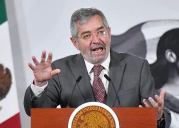 Mueren 13 mexicanos por operativos de ICE en Estados Unidos; detienen a más de 177 mil connacionales