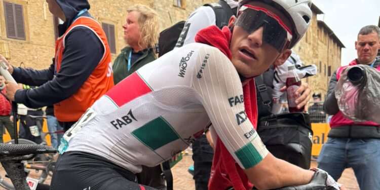 Tirreno-Adriático 2026: Isaac del Toro brilla en la Etapa 2 y ya es líder