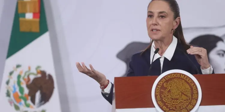 “No a la invasión, no a una solución violenta”, Sheinbaum ante riesgo de conflicto armado de EU con Cuba