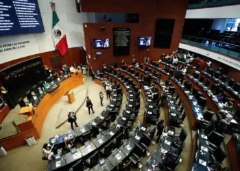 Senadores de Morena, PT y PVEM respaldan el plan B de Sheinbaum