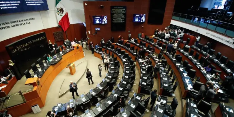 Senadores de Morena, PT y PVEM respaldan el plan B de Sheinbaum