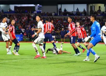 Pumas se hace chiquito en Guadalajara; la vergonzosa estadística en 34 partidos vs Chivas