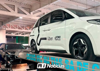 Tomar un taxi por aplicación en el aeropuerto, una carrera de obstáculos en las tres ciudades mundialistas