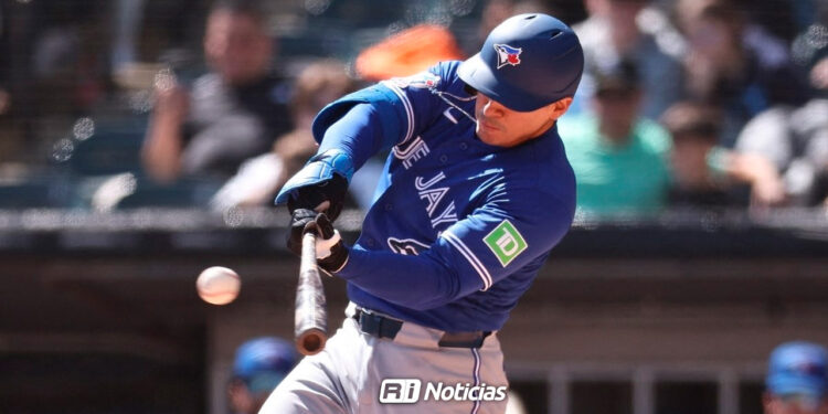 Brandon Valenzuela debuta en MLB con hit incluido