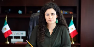 Morena anticipa posibles ajustes internos tras salida de Luisa María Alcalde