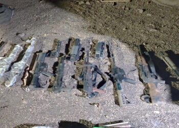 Detienen a dos jóvenes en operativo en Lomas de Monterrey, en Mazatlán