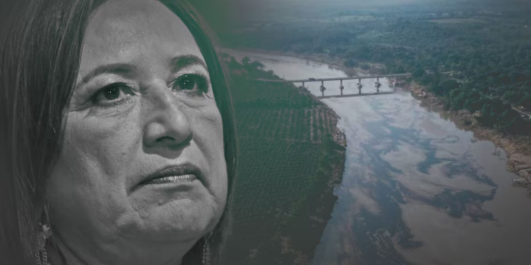 Xóchitl Gálvez acusa al gobierno de esconder información sobre el derrame de hidrocarburos en Veracruz, señala contradicciones