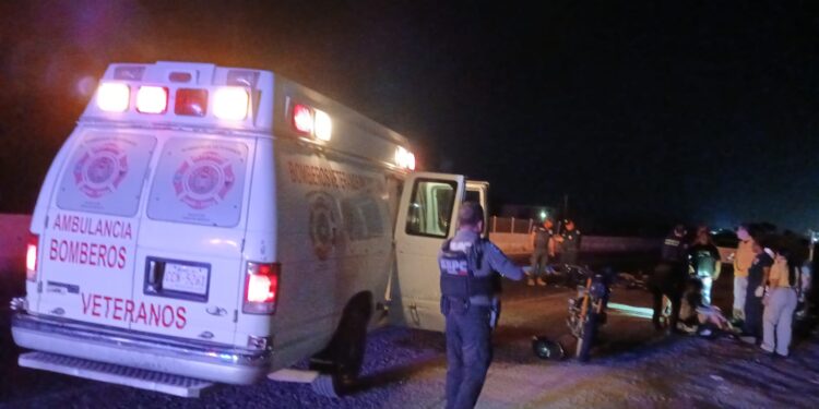 Motociclistas se impactan de la México 15 en Mazatlán; uno de ellos pierde la vida