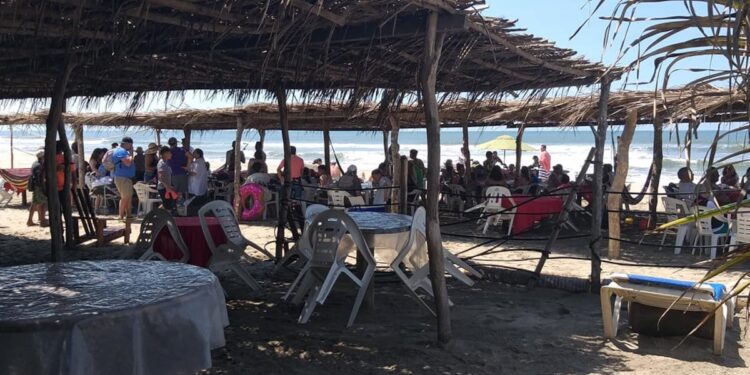 Ataque en restaurante de Barra Vieja, Acapulco: Hay cuatro muertos