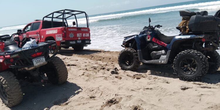 Escuadrón de Salvamento Acuático reactiva búsqueda y rescate en la Isla de la Piedra