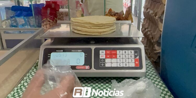 Meten “freno de mano” a prohibición de NO vender tortillas en hieleras