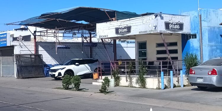 Ataque a balazos en autolavado deja un hombre herido en Portanova, Culiacán